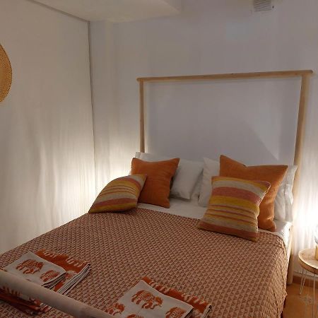 Bohemian 2 Bed Apartamento Amarillo Agua Amarga  Dış mekan fotoğraf
