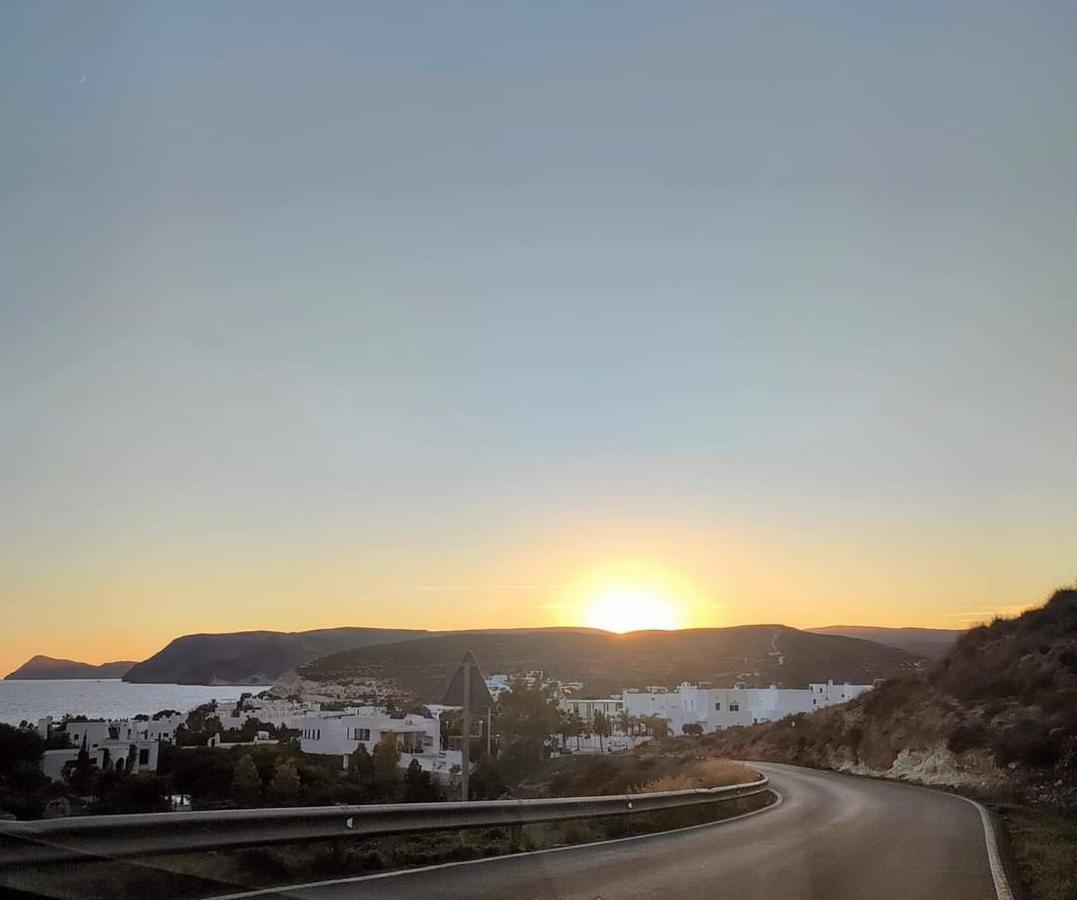 Bohemian 2 Bed Apartamento Amarillo Agua Amarga  Dış mekan fotoğraf